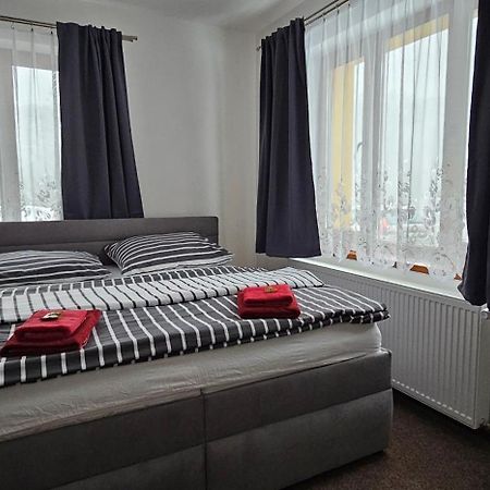 Apartment Ulrich Яблонец над Изеро Екстериор снимка