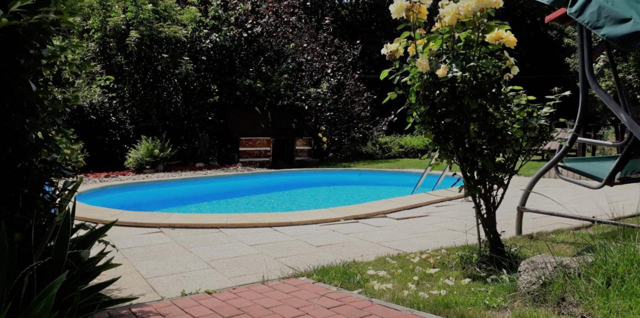 Apartment Ulrich Яблонец над Изеро Екстериор снимка