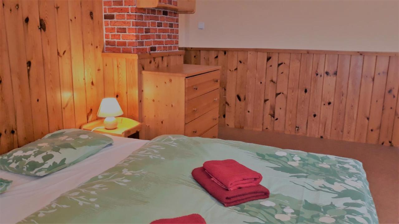 Apartment Ulrich Яблонец над Изеро Екстериор снимка