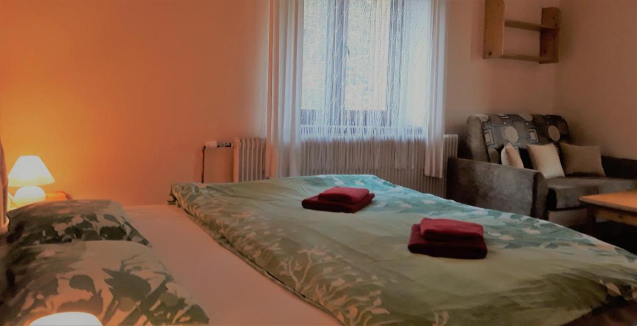 Apartment Ulrich Яблонец над Изеро Екстериор снимка