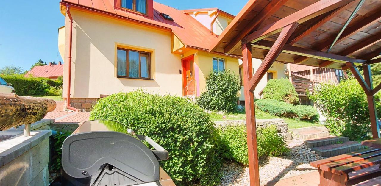 Apartment Ulrich Яблонец над Изеро Екстериор снимка