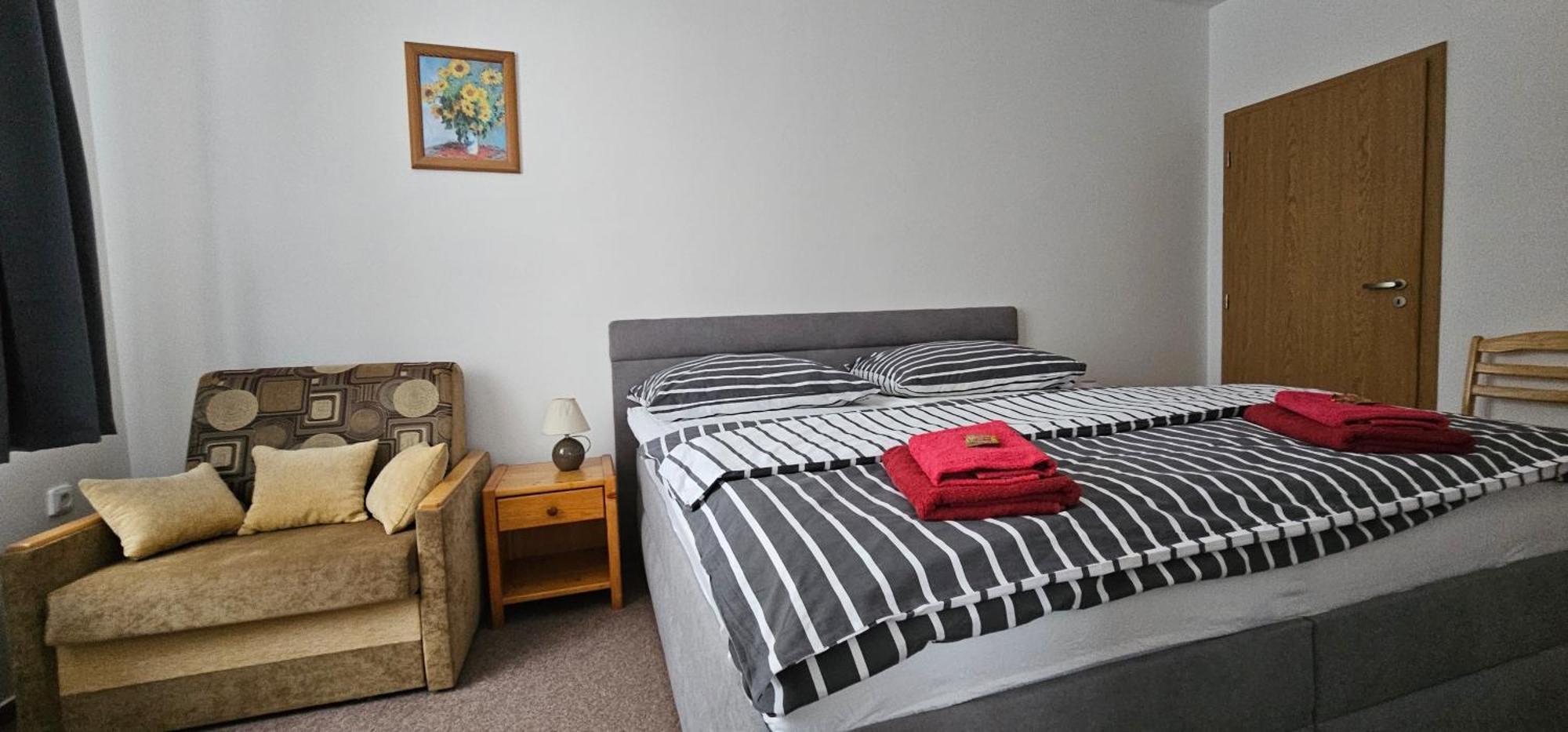 Apartment Ulrich Яблонец над Изеро Екстериор снимка